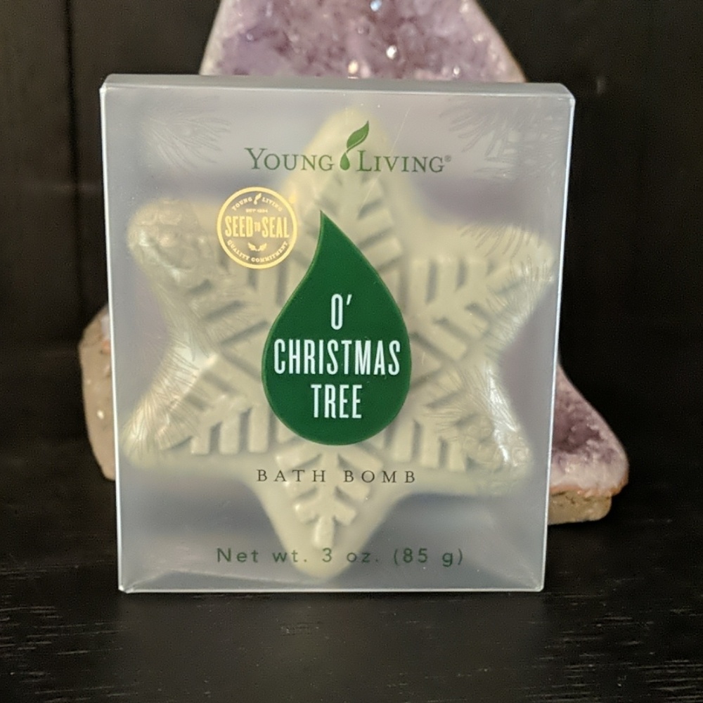 Young Living "O' Christmas Tree" Bath Bomb